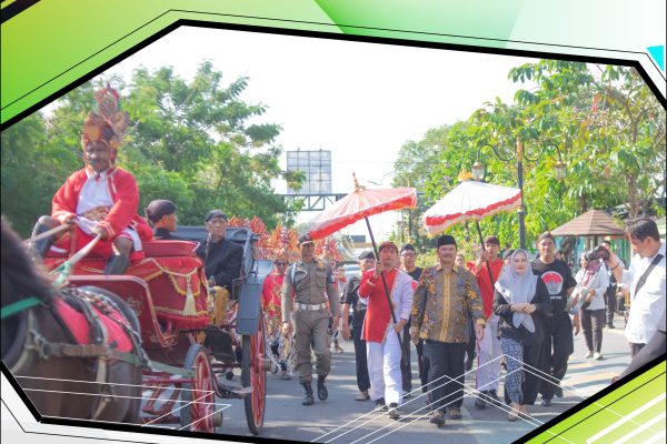 SEREMONI PEMBUKAAN DAN KIRAB BUDAYA WILUJENGAN BUMI MADIUN DI LAPAK SENDANG GAYAM BERLANGSUNG MERIAH